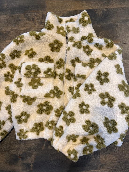 Le Lis Jackets & Blazers - Le Lis Womens Cream Sherpa Jacket with Olive Floral Print